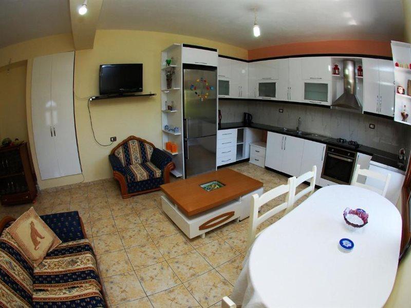 Renato Apartment *