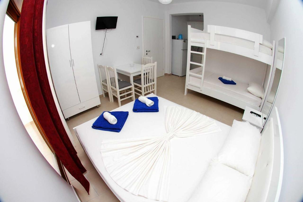 Renato Apartment Ksamil