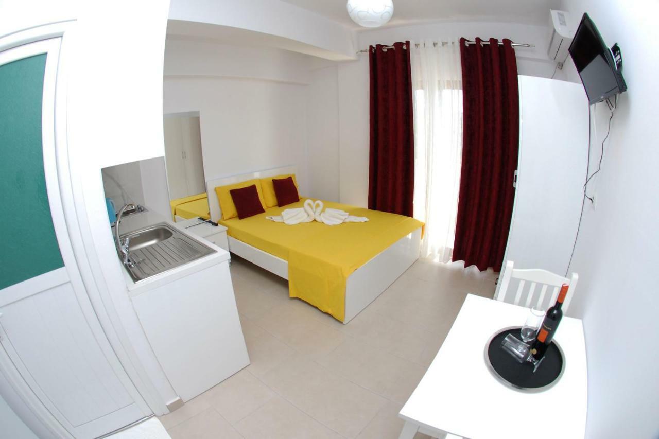 Apartment Renato Ksamil