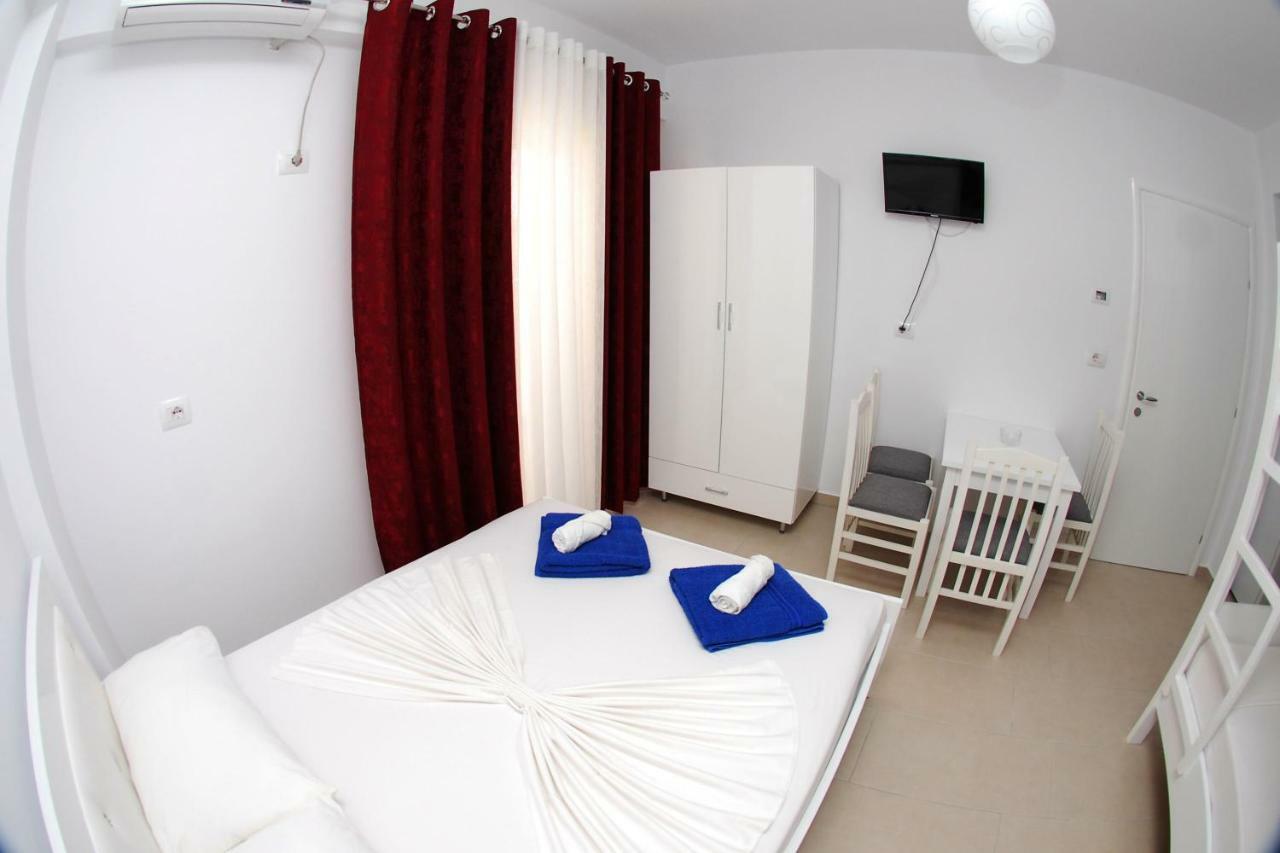 Renato Apartment Ksamil